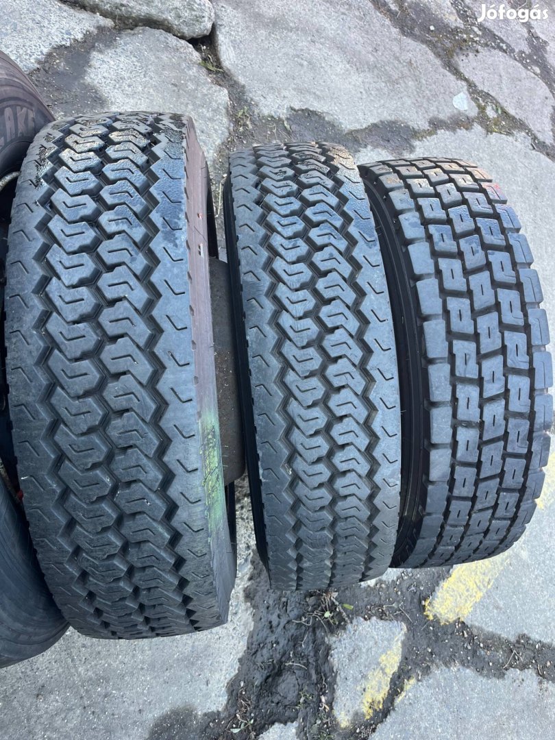 275/70R22.5 húzó teherautó gumiabroncs