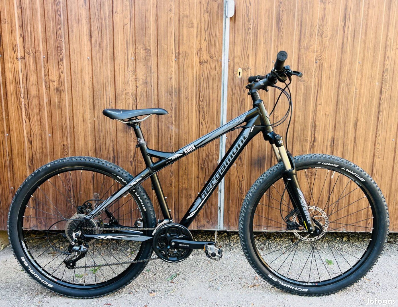 27,5" Bergamont aluvázas kerékpár Gyönyörű áll!Shimano/3x8s/Hidrfék