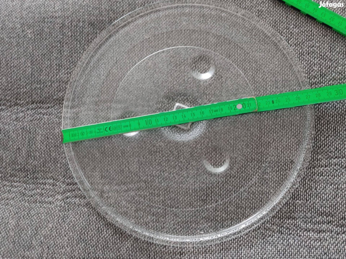 27,5 cm mikro sütő forgó üvegtányér középen négyzet