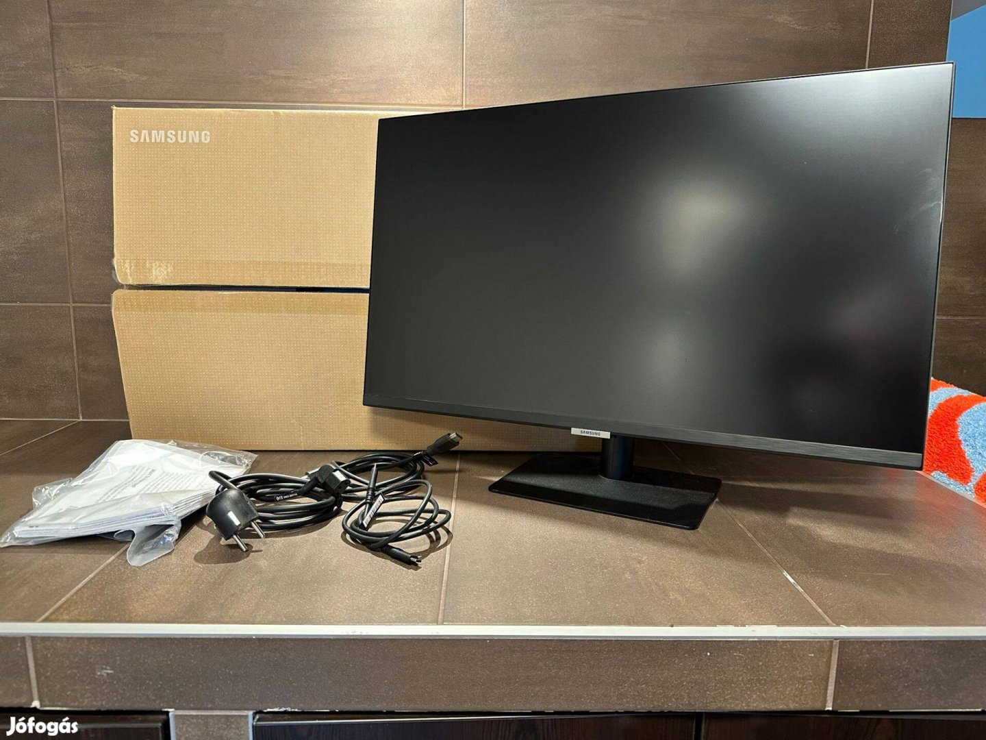 27" Samsung Viewfinity S800UA újszerű állapotú monitor eladó