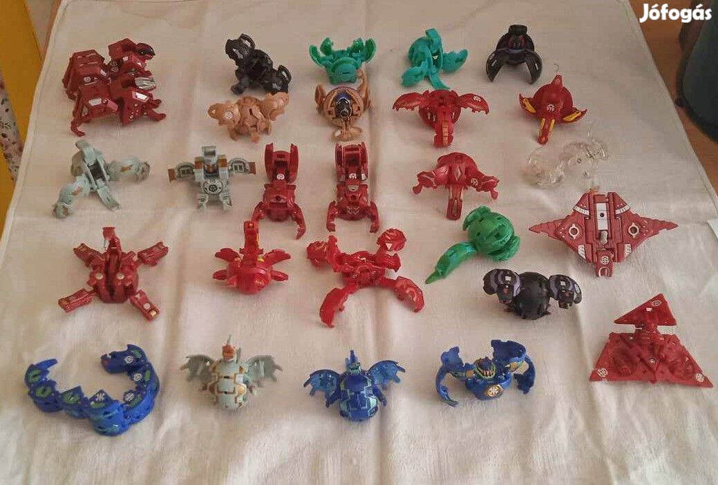 27 db. Bakugan játék egyben, igen kedvező áron!