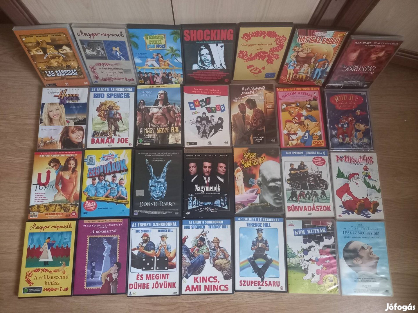 27 eredeti DVD egyben + Nagymenők duplalemezes extra