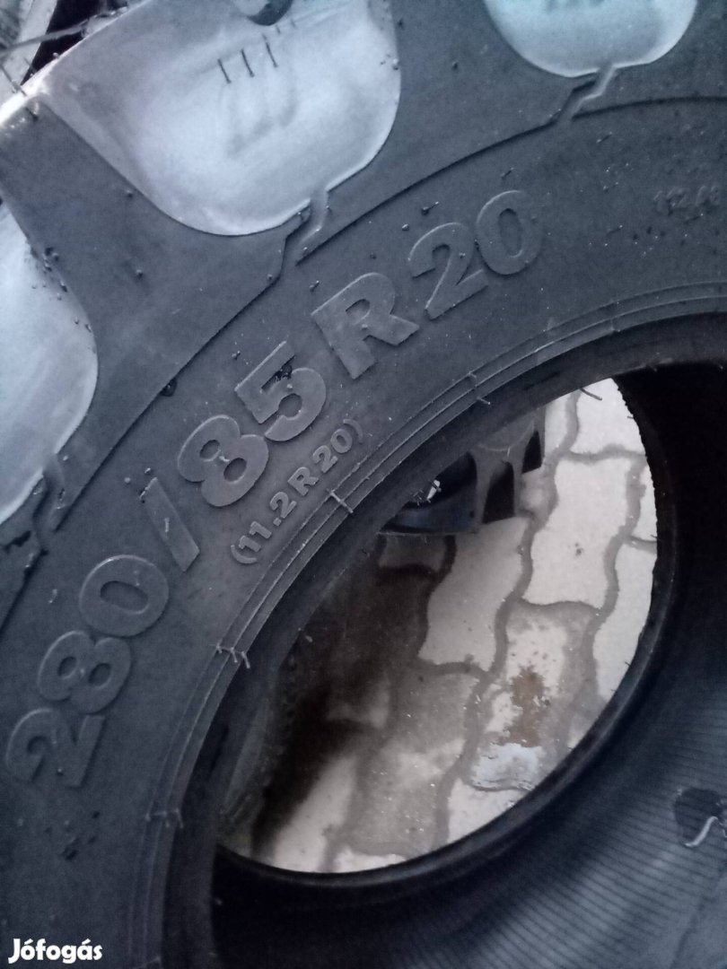280/85r20(11.2r20) BKt új gumik