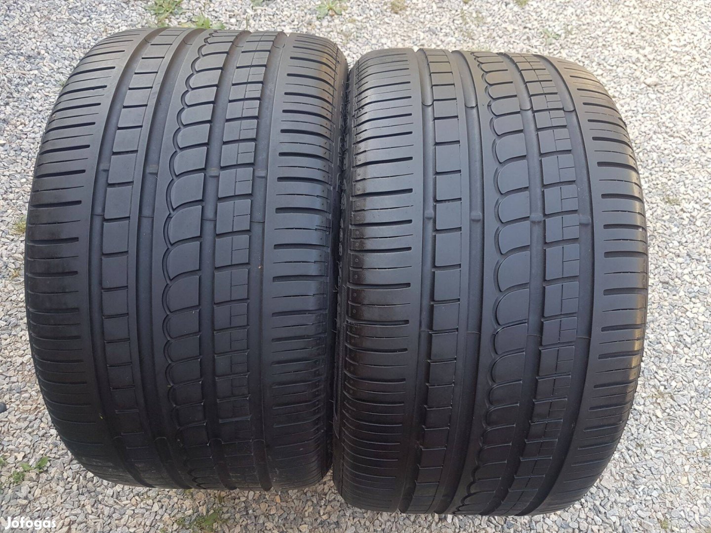 285/30 R18 nyári gumi 2db Pirelli DOT2020