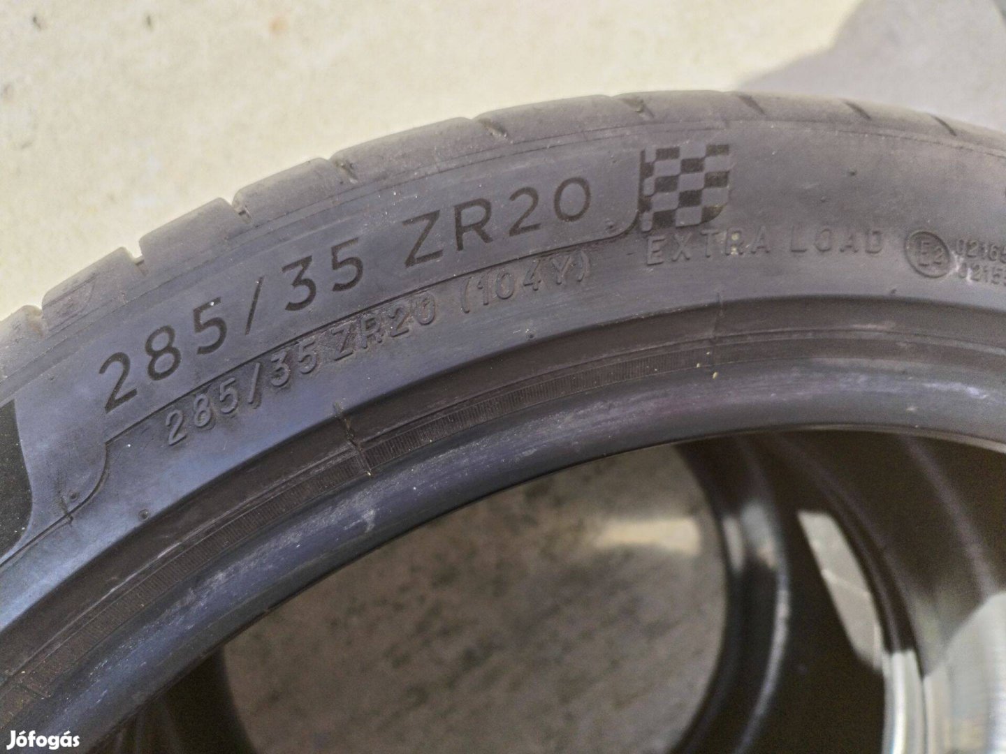 285 35 20 michelin nyári gumi 2 db