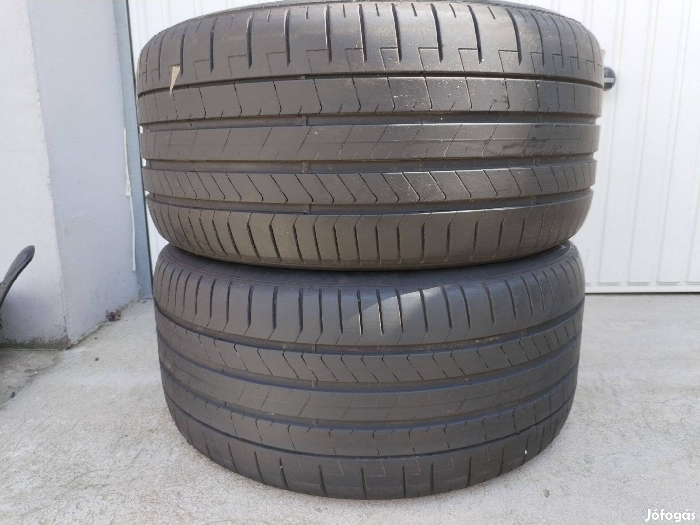 285 35 20 pirelli nyári gumi 2 db 2023.36.hét