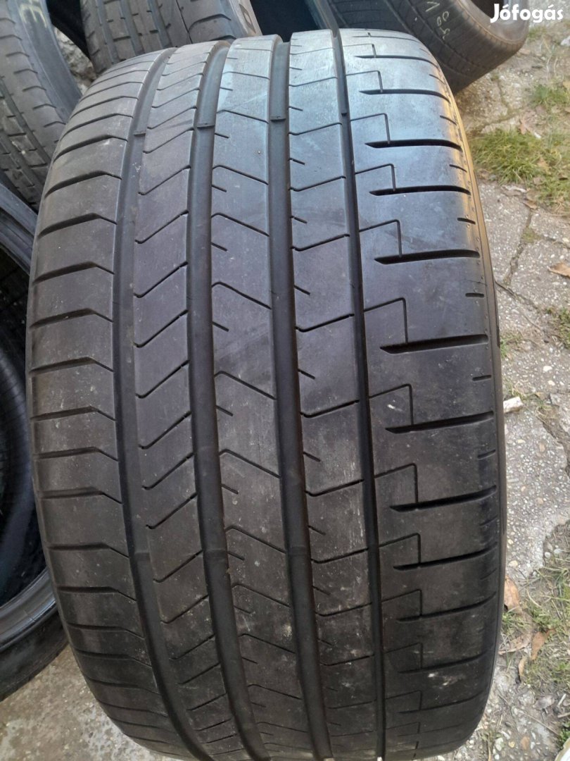 285/35 ZR 20 Pirelli P Zero 2 db