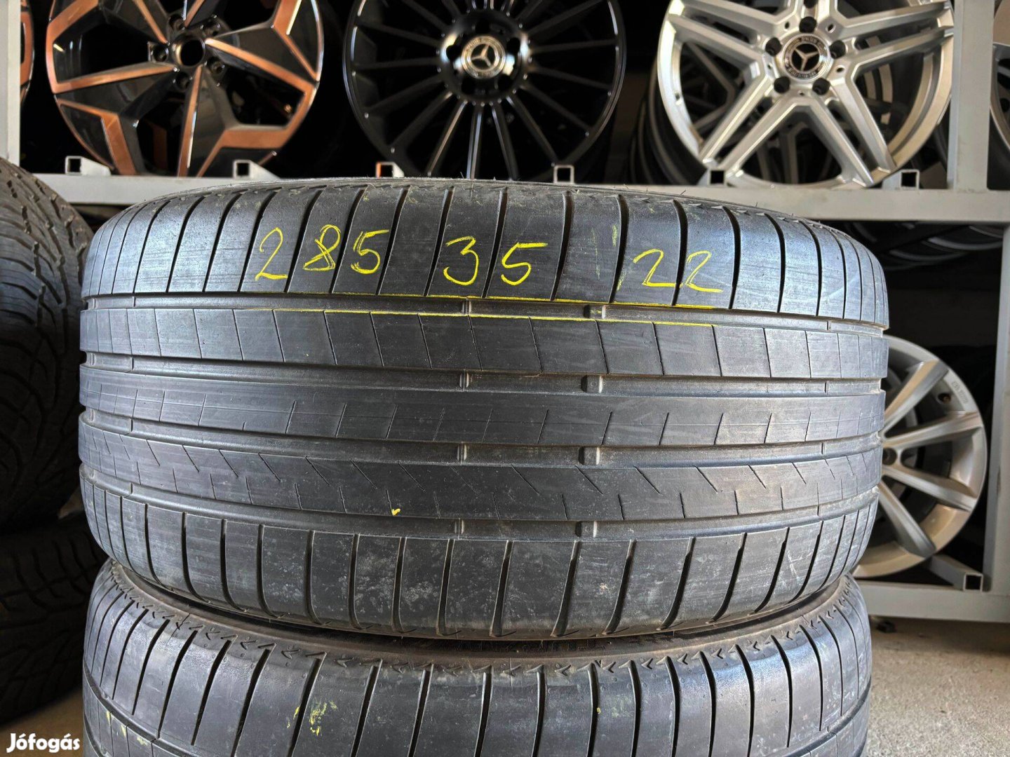 285/35 r22 Bridgestone 2023 nyárigumi 2db eladó 285/35r22