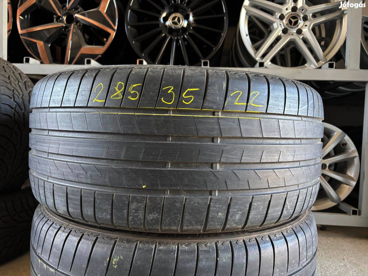 285/35 r22 Bridgestone 2023 nyárigumi 2db eladó 285/35r22