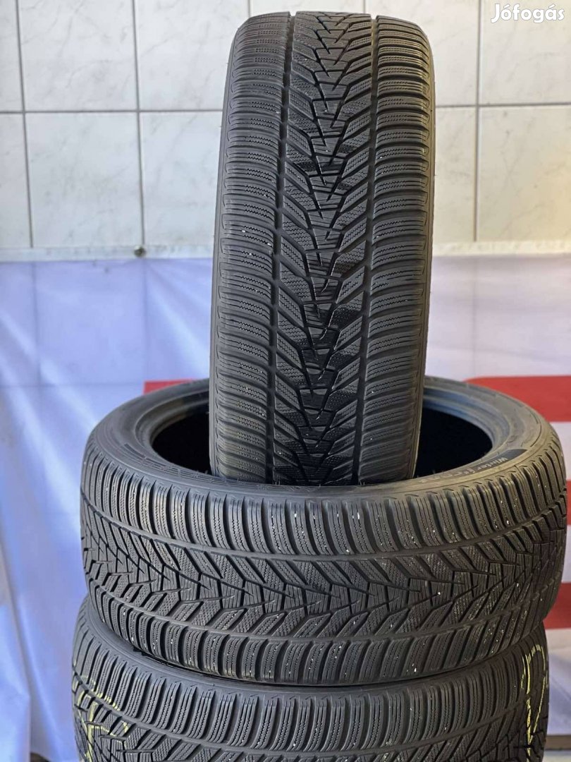 285/40 R21 Hankook 2022