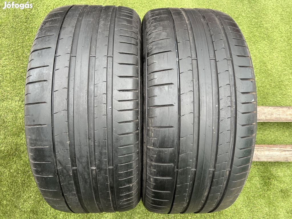 285/40 R21 Pirelli PZero nyári gumi 4,5-5mm
