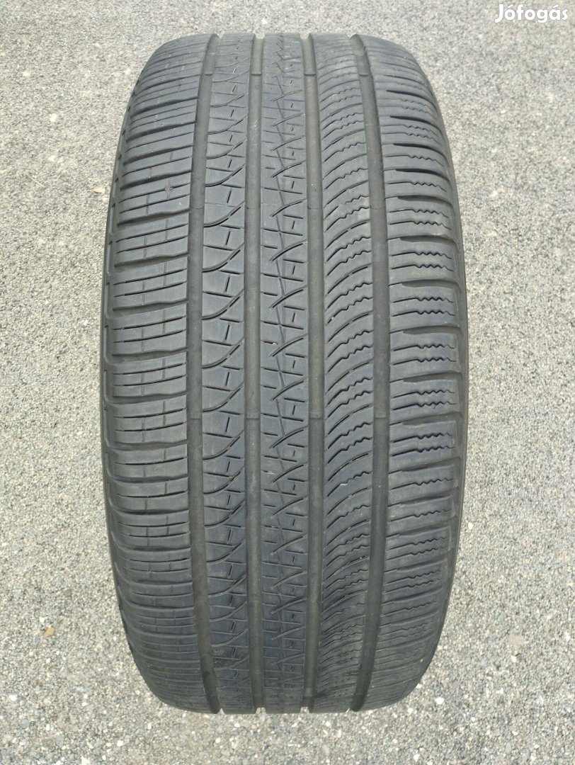 285/40 R23 Pirelli Scorpion Zero All Season