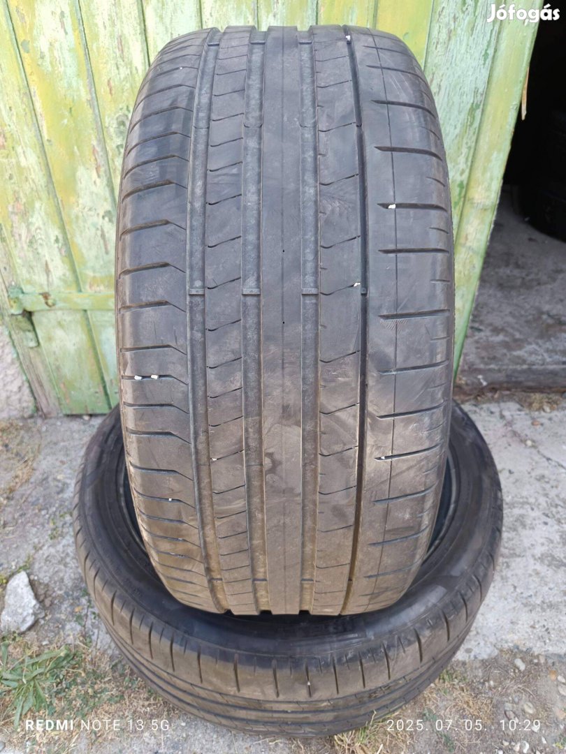 285/40 r21 1éves 2db Pirelli gumi eladó