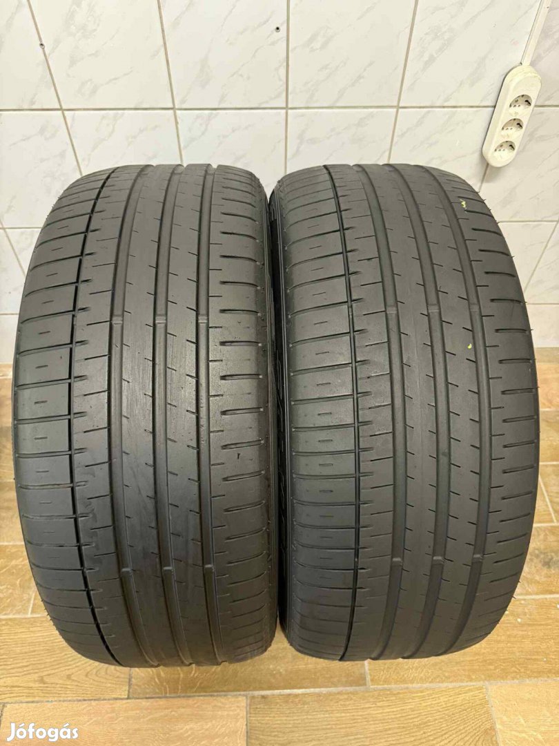 285/45 R21 Falken nyári 2db