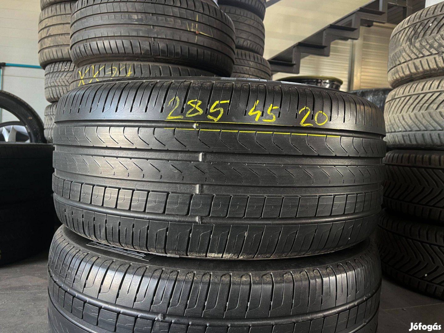 285/45 r20 Pirelli 2022 nyárigumi 2db eladó 285/45r20