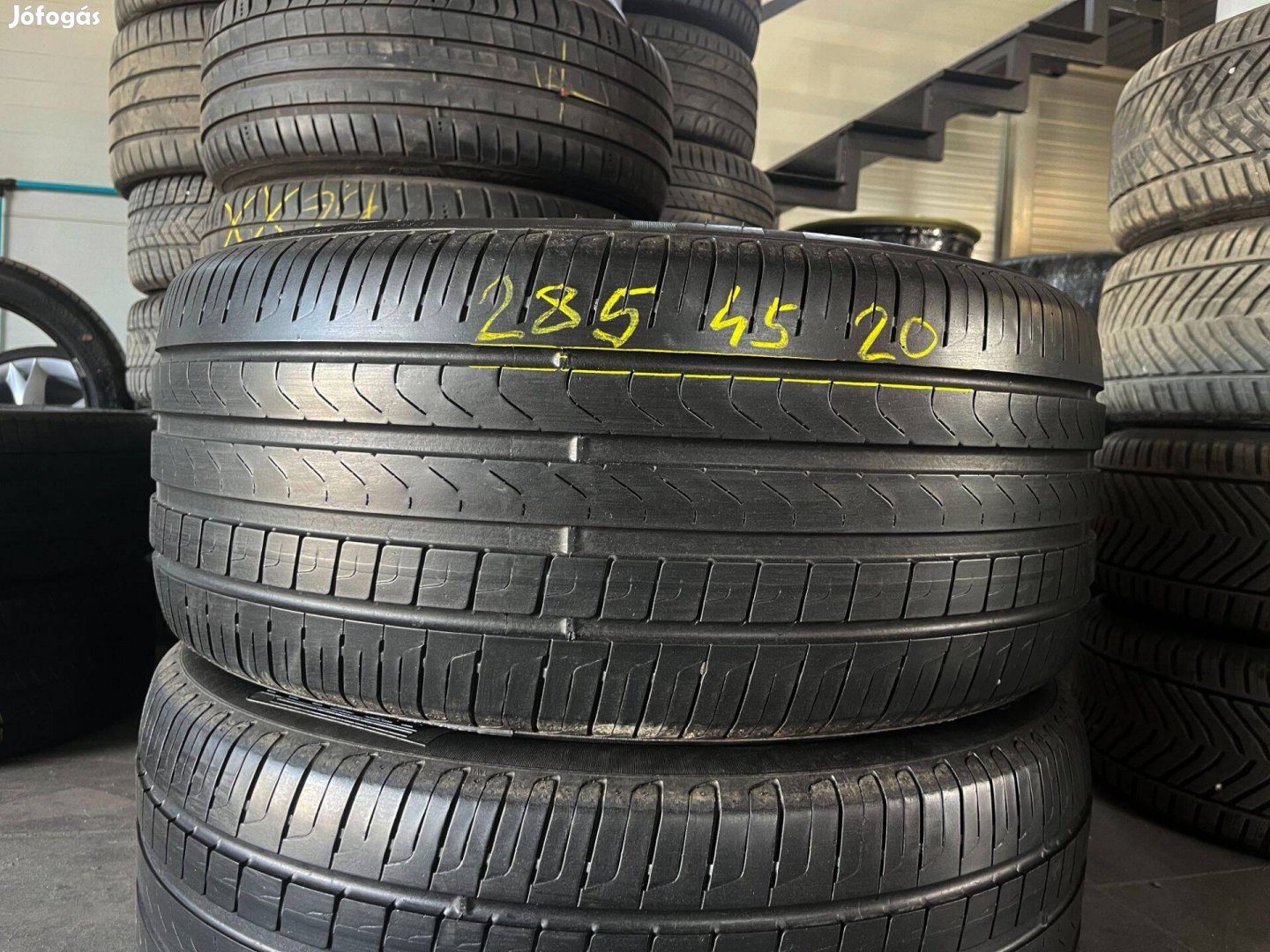 285/45 r20 Pirelli 2022 nyárigumi 2db eladó 285/45r20