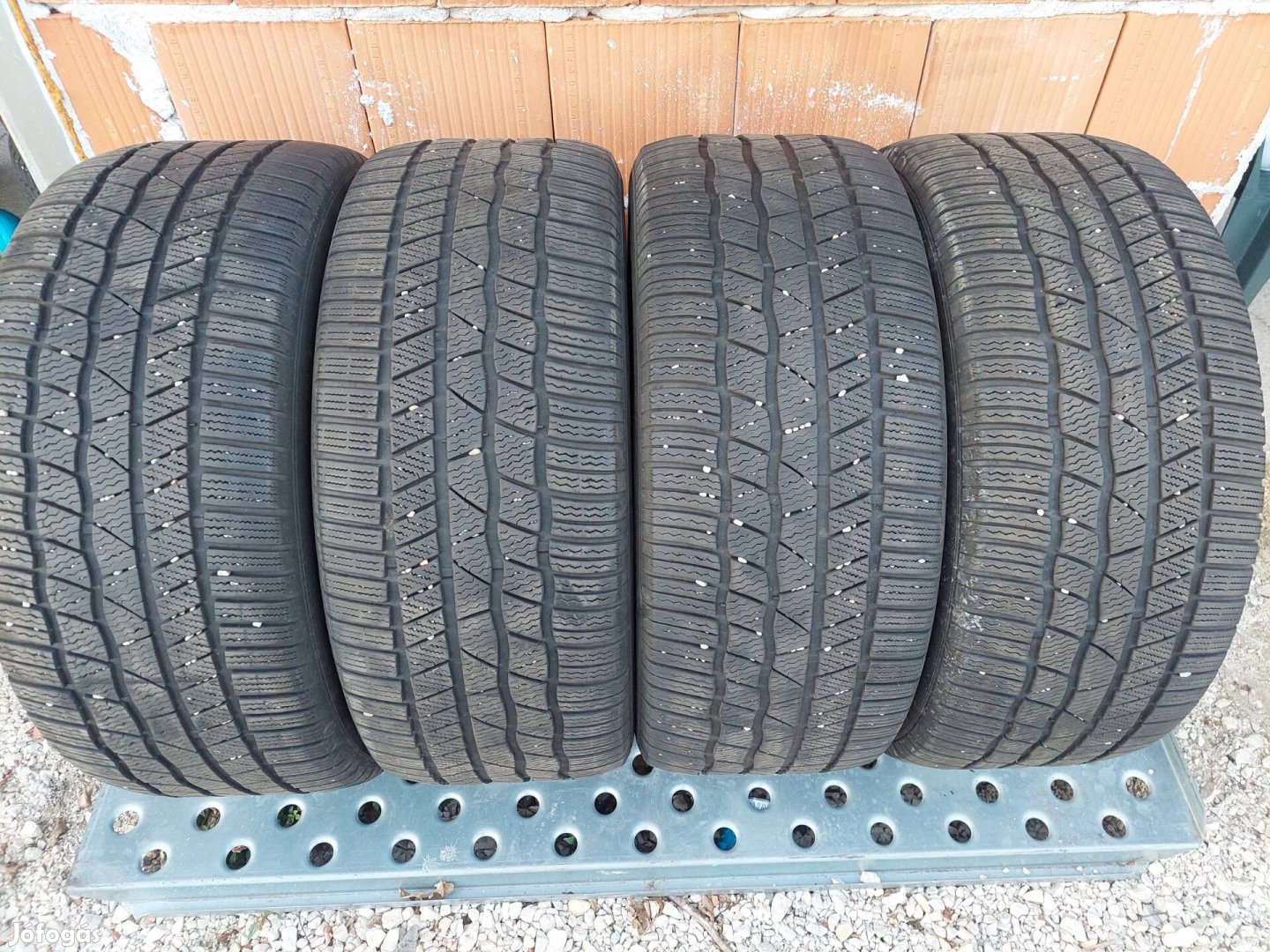 285/45r20 continental teligarnitura