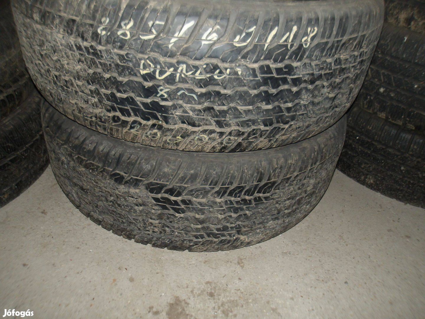 285/60r18 Dunlop négyévszakos gumi ajándék szereléssel