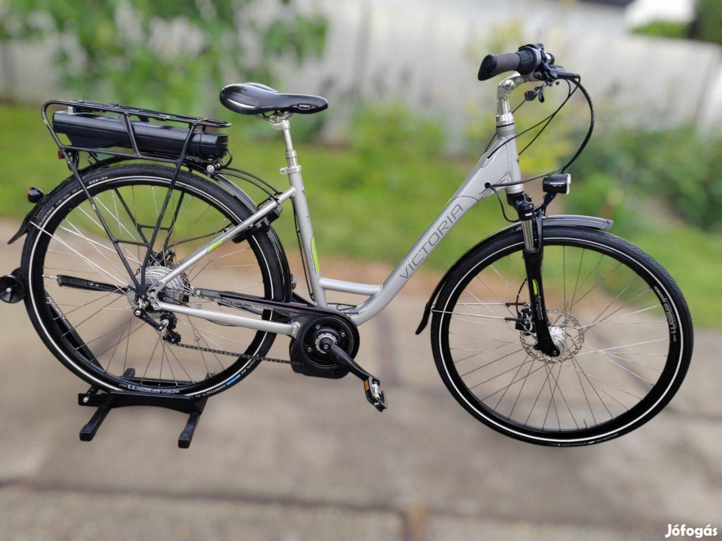 28 Victoria Mondeville elektromos ebike trekking női kerékpár Nuvinci