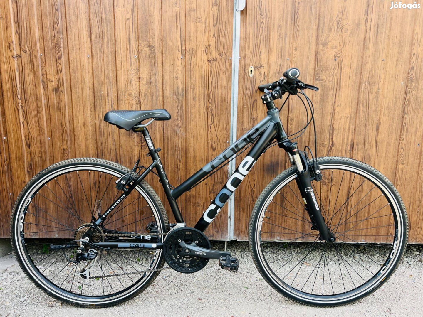 28" Cone aluvázas Trekking kerékpár Újszerű!Shimano/3x9/Hidrfék/Lockou