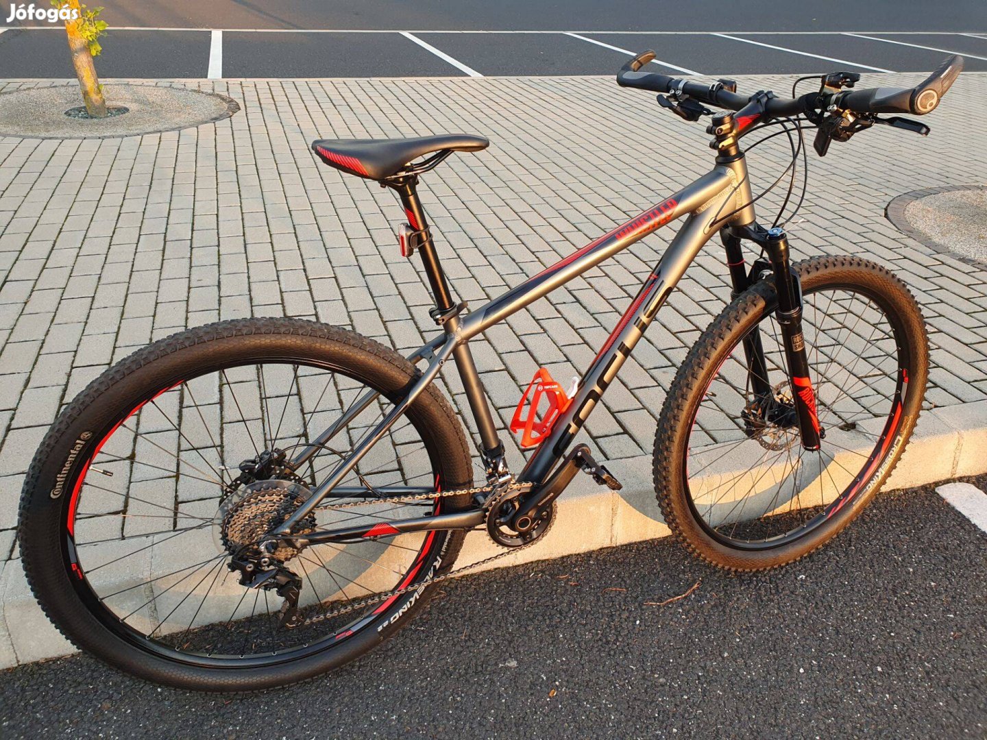 28" Focus Whistler (44/M) 22 Seb. Shimano SLX/XT Rockshox RL Gold Air