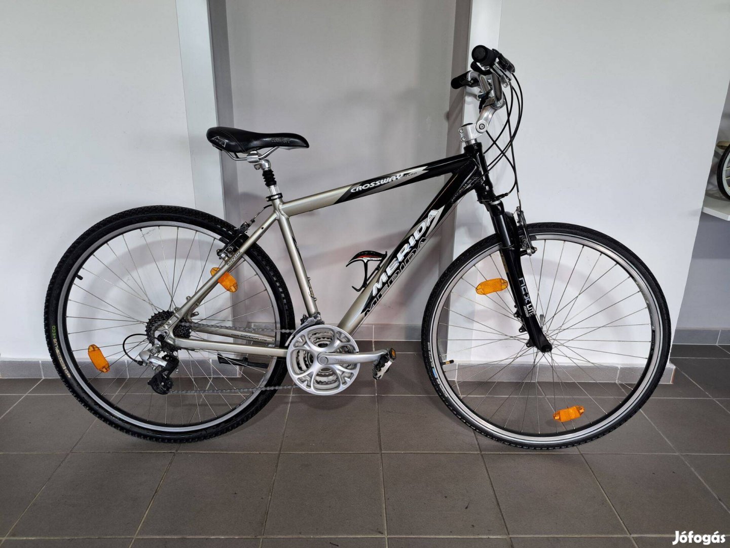 28" Merida Crossway alu kerékpár 28-as trekking