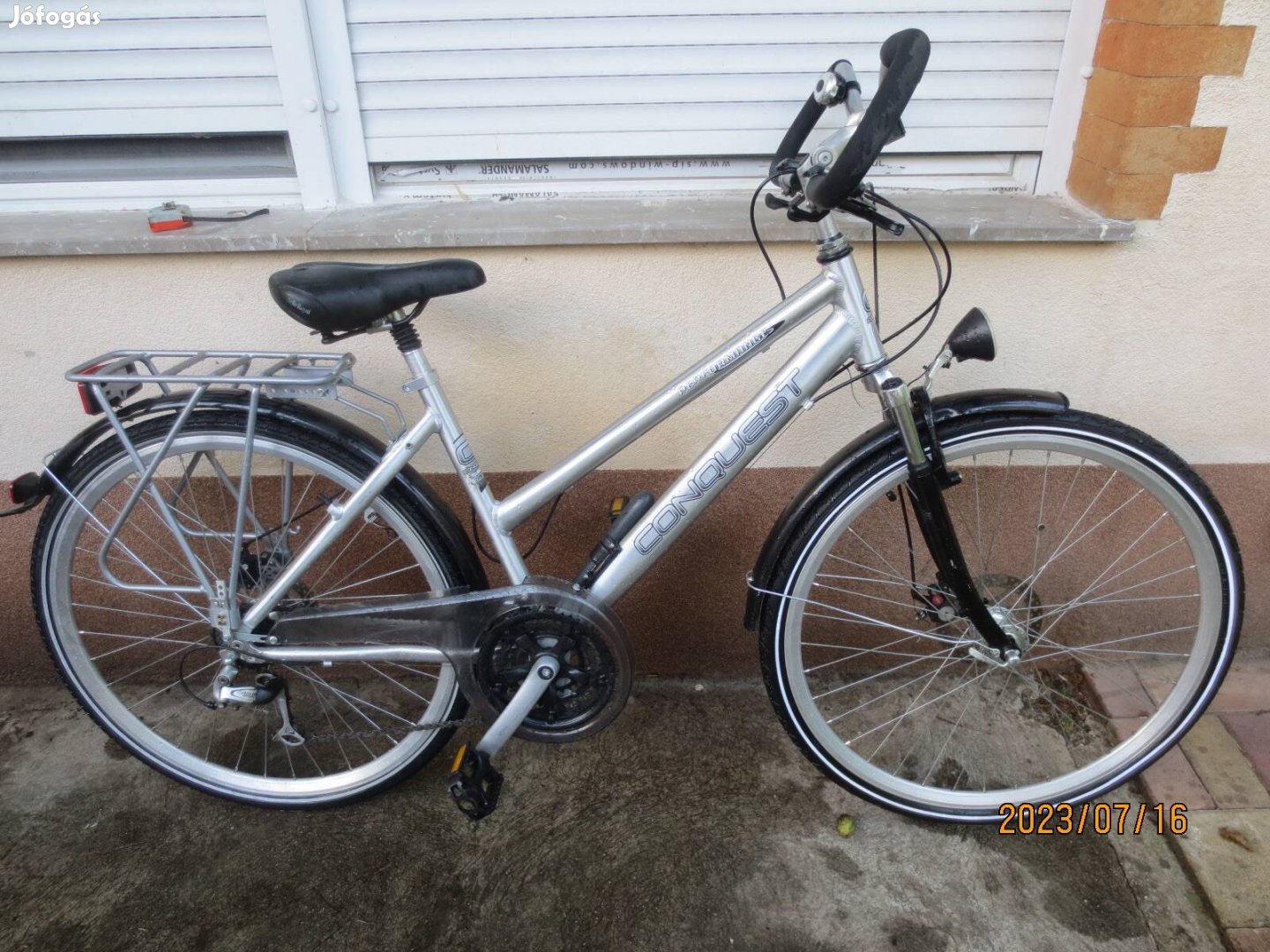 28" Német Conquest Performance Nöi Trekking Tárcsafékes Ujszerü