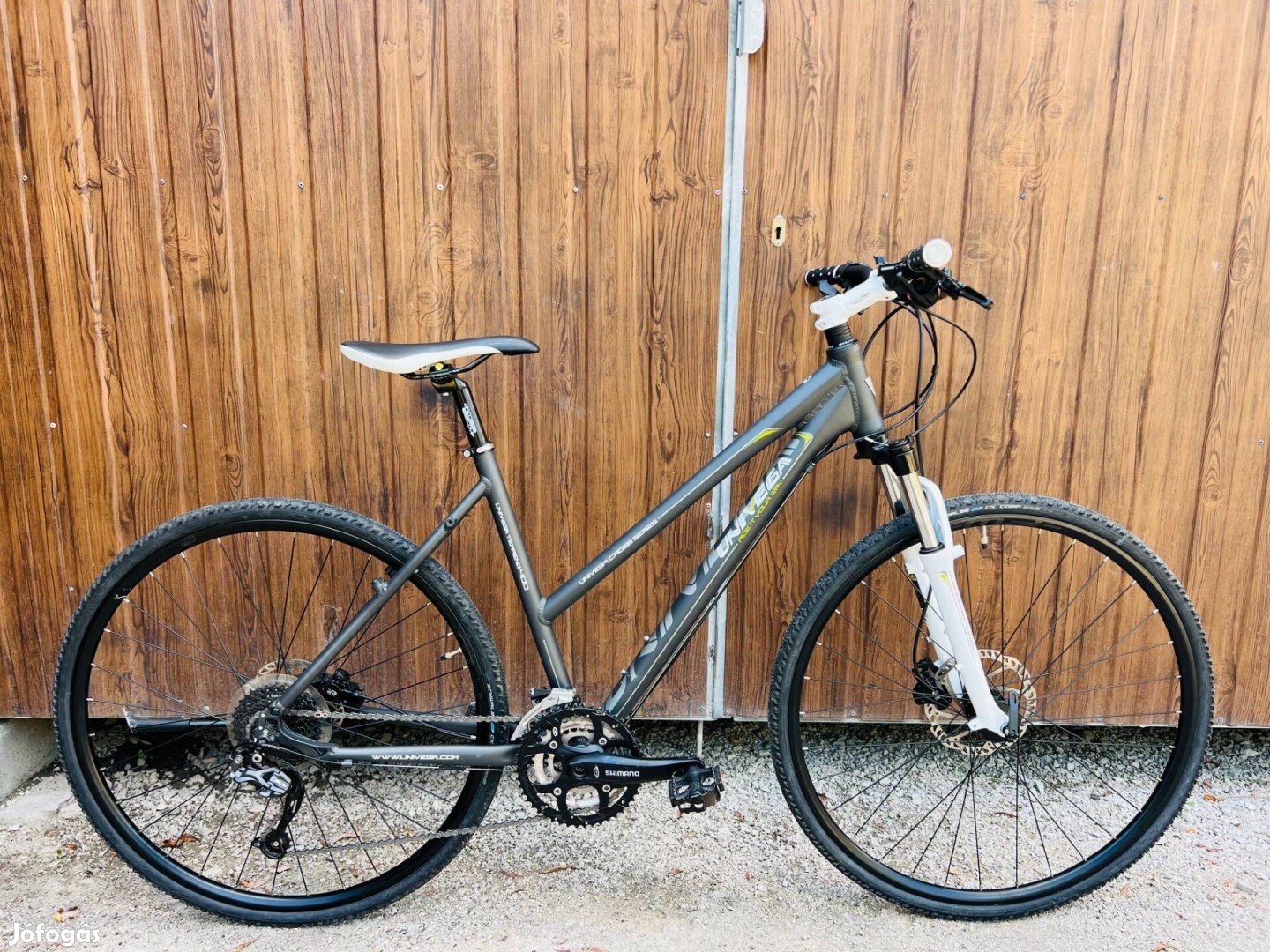28" Univega aluvázas Trekking kerékpár Újszerű!SLX/3x9/Hidrfék/Lockout