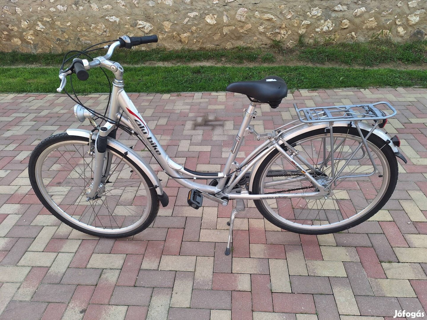 28 " os női kerékpár eladó