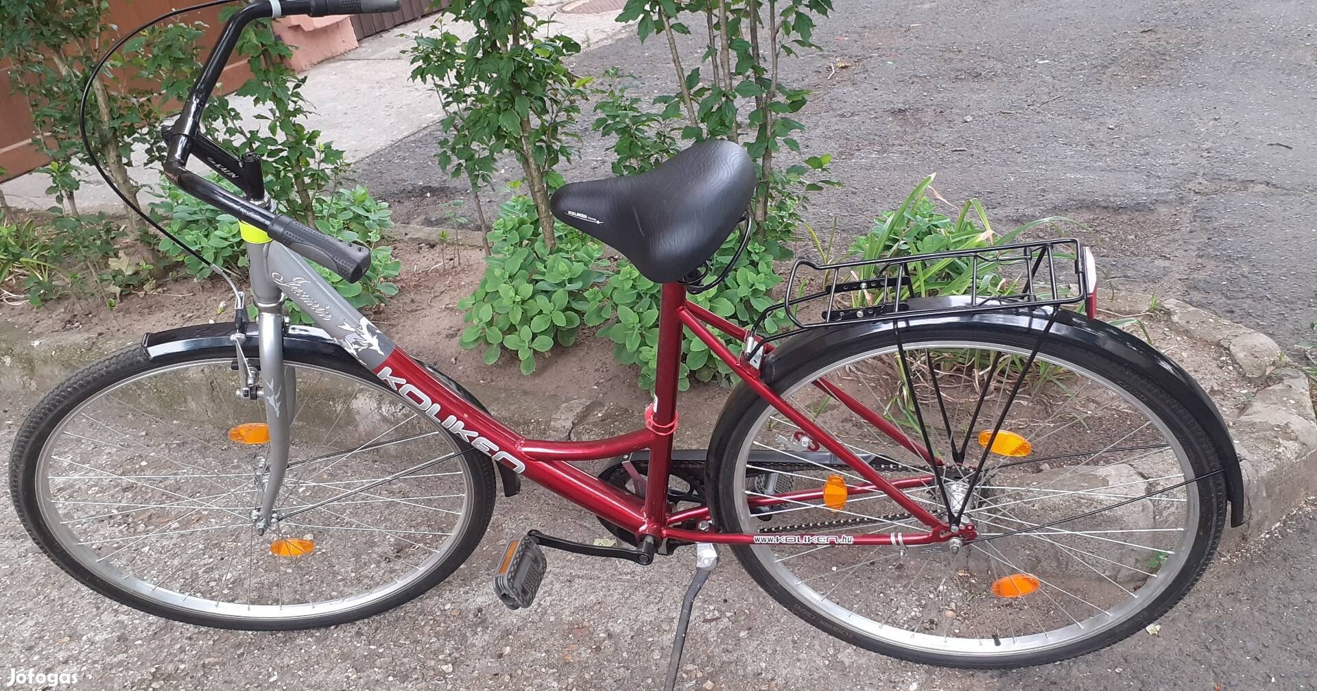 28" csepel kerékpár szép,megkímélt állapotban.