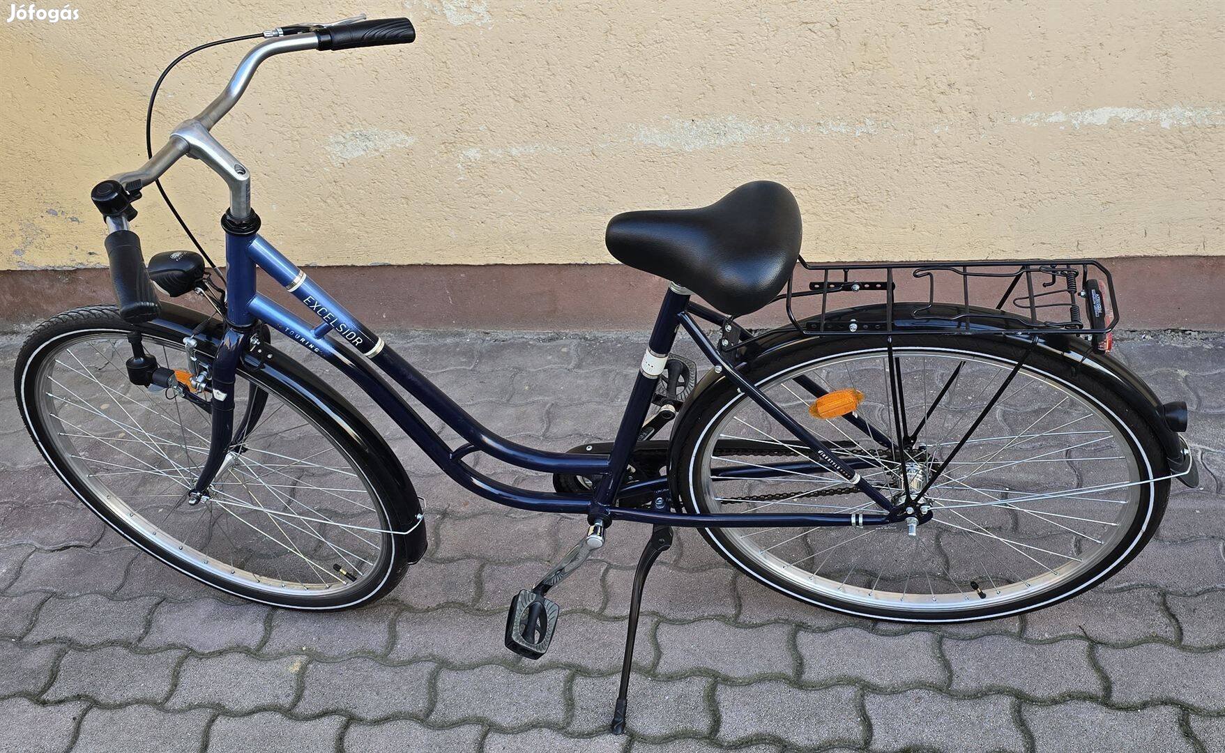 28 női kerékpár Excelsior Touring