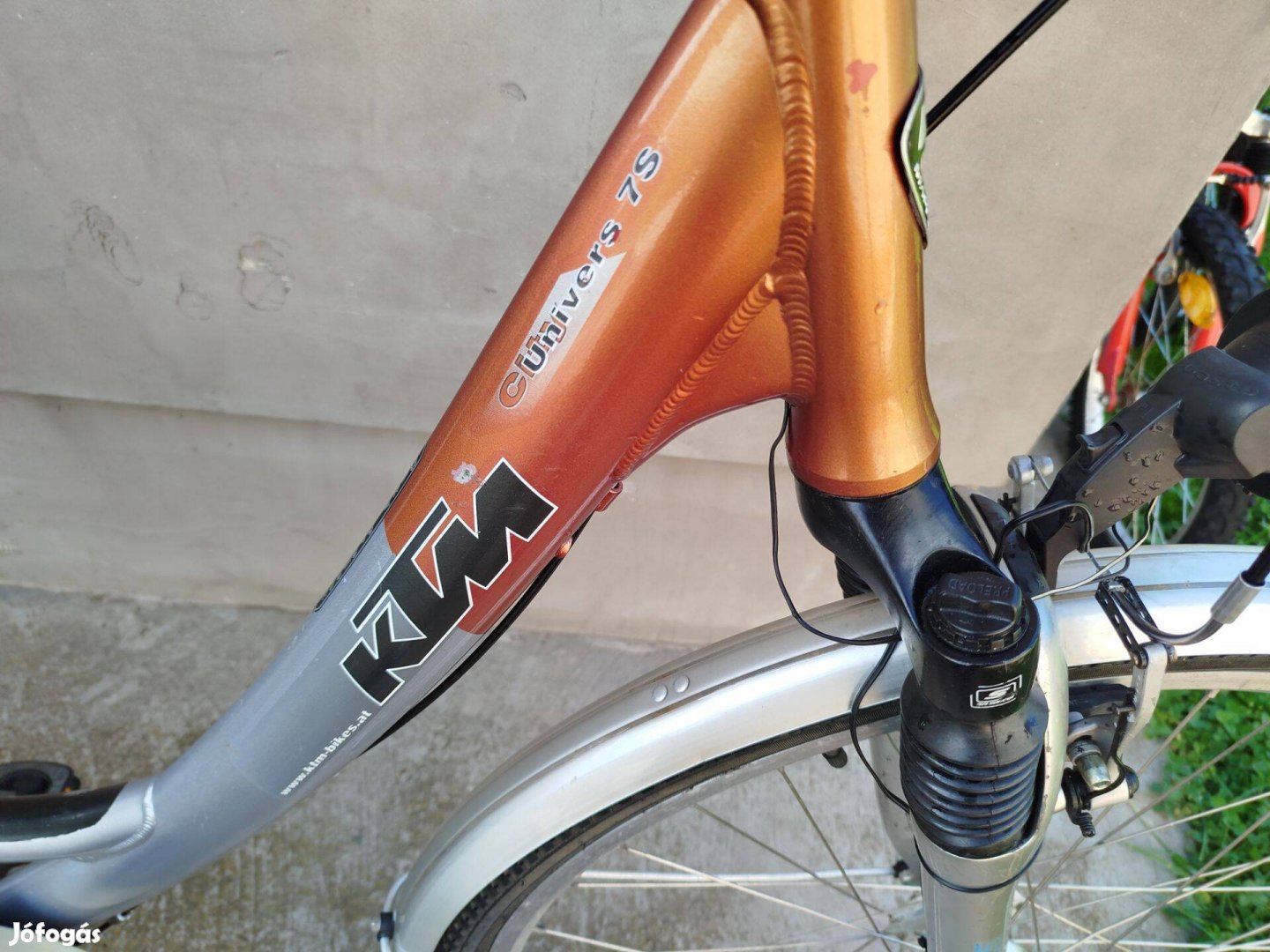 28-as KTM City Univers kerékpár