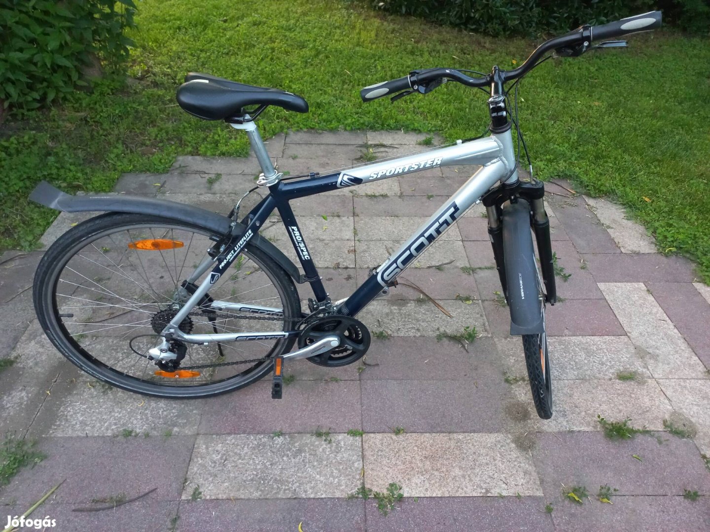 28-as Scott Sportster cross trekking 28 alu kerékpár