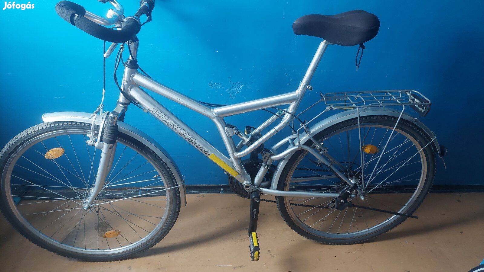 28-as kerékpár Alu Bike Fischer 21sebbeséges