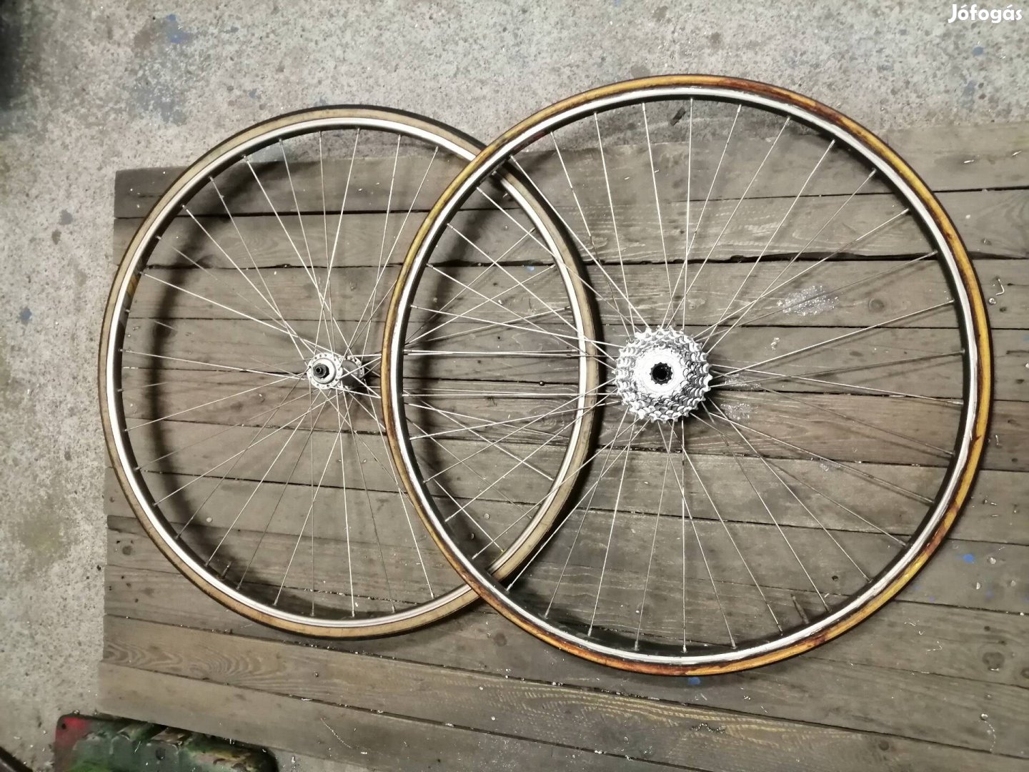 28 colos Campagnolo szingó kerekek