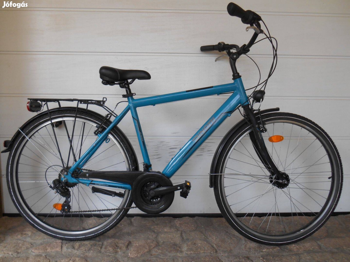 28 colos Dinotti osztrák férfi alu trekkingkerékpár