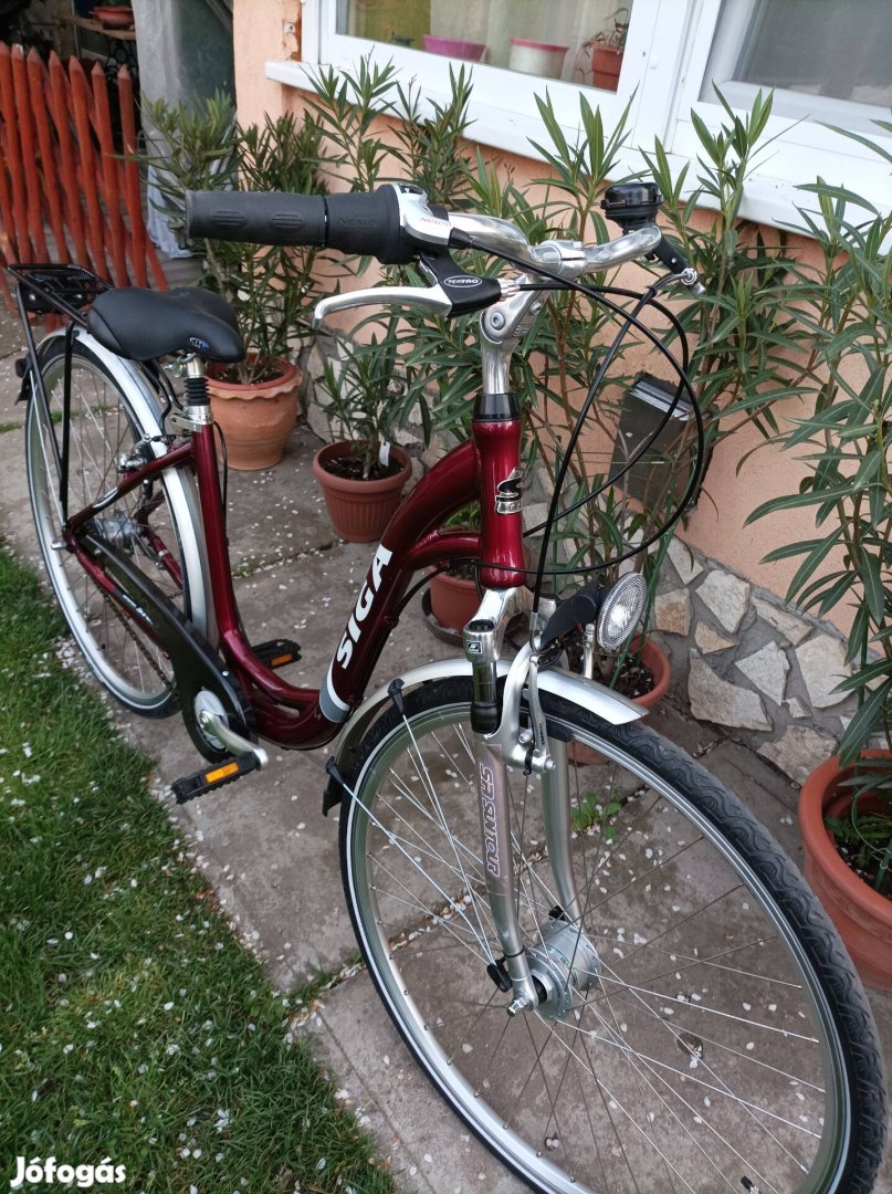 28 női aluvázas agydinamos, agyvaltós kerékpár 