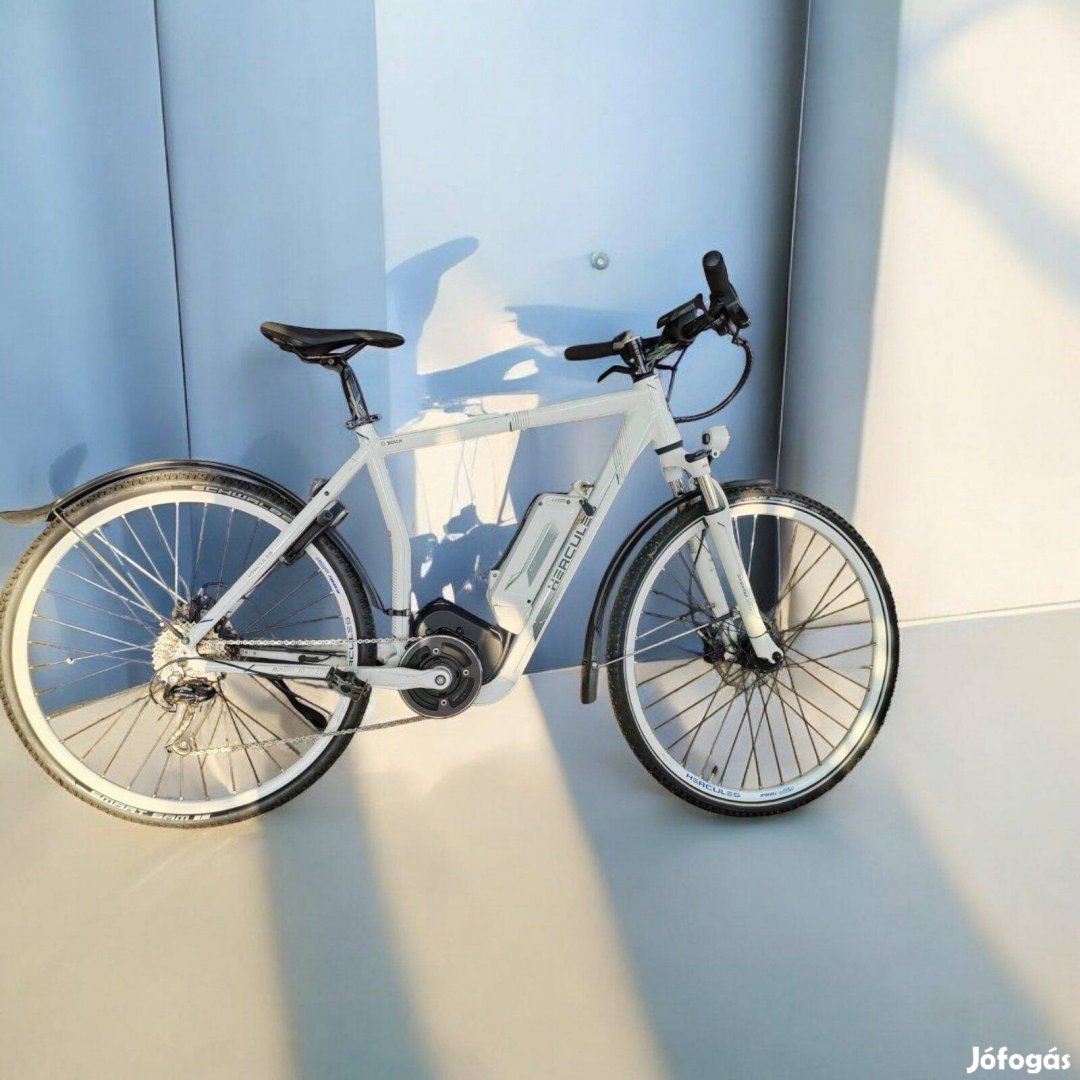 28-os Hercules Roberta 10 aluvázas elektromos ebike trekking kerékpár