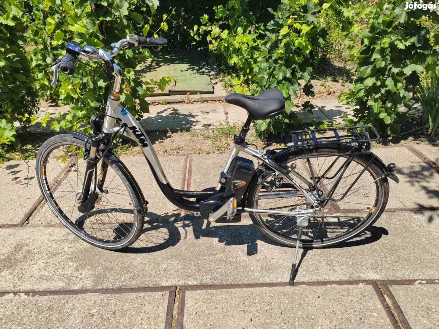 28-os KTM Amparo 8 FR női mélyvázas elektromos ebike pedelec kerékpár