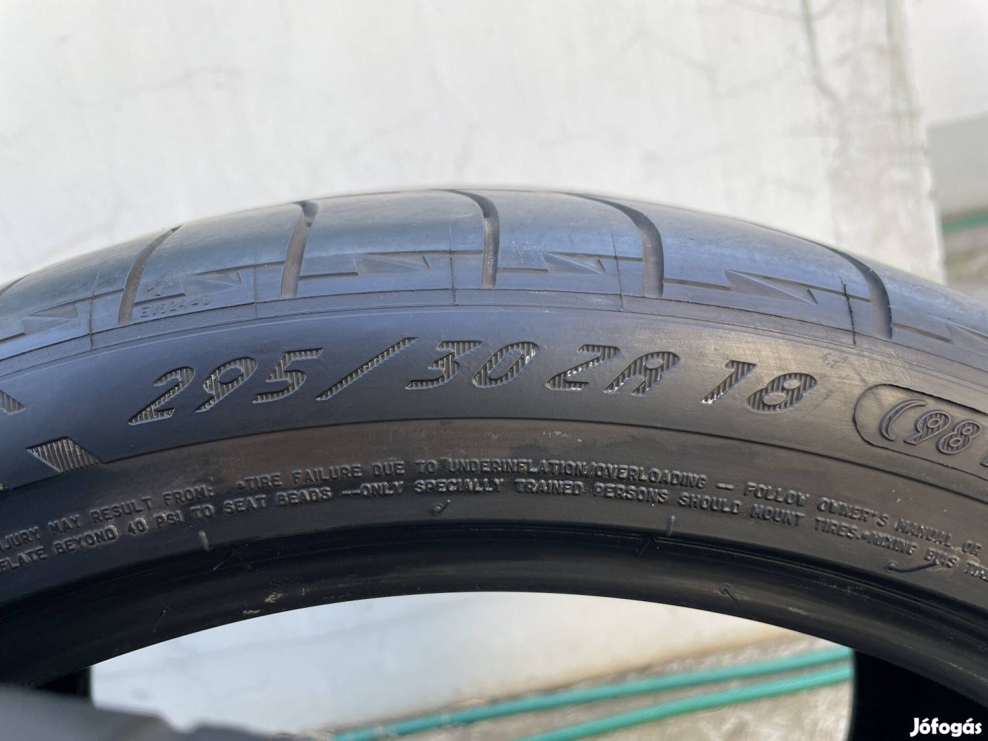 295/30 r18 2db michelin 