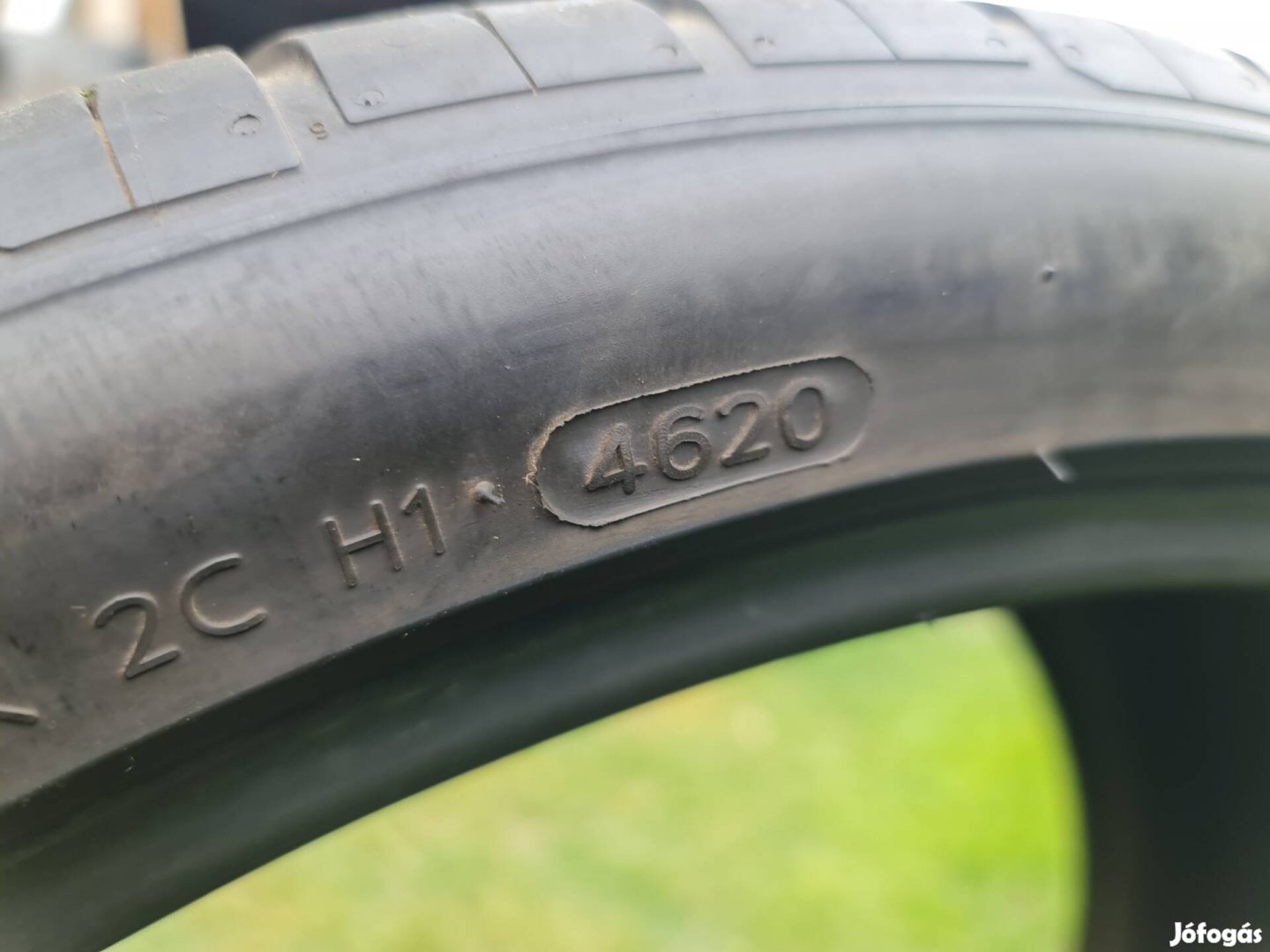 295 30 r22 nyarigumi garnitúra