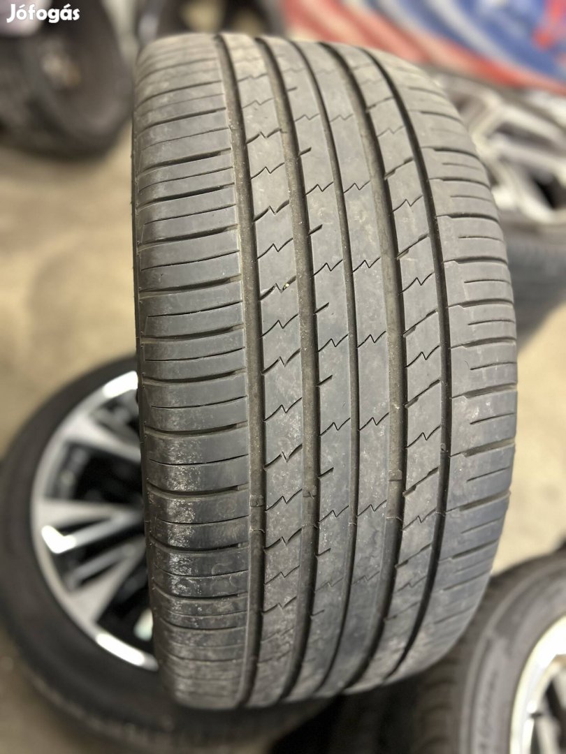 295/35R21 Rotalla nyari 4db 295/35 R21