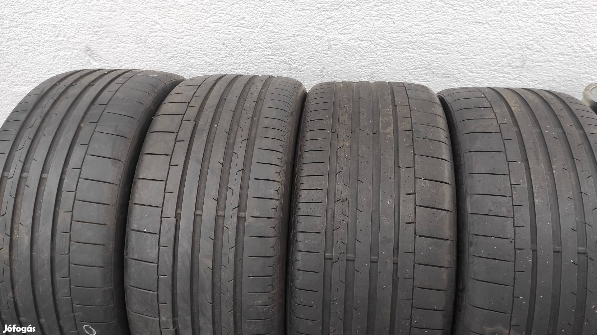 295/35/23 295/35R23 295/35 R23