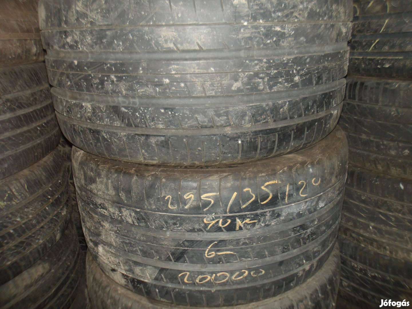 295/35r20 Yokohama nyári gumi ajándék szereléssel