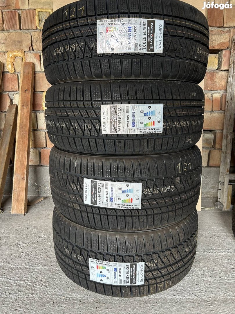 295/40 r20 Kumho Wintercraft