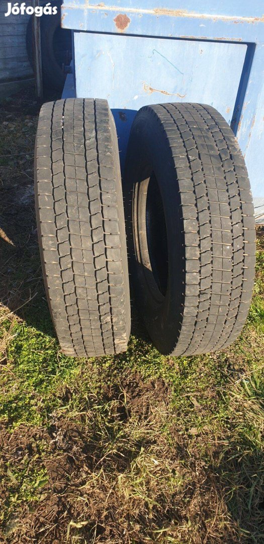 295/80R22,5 gumiabroncs