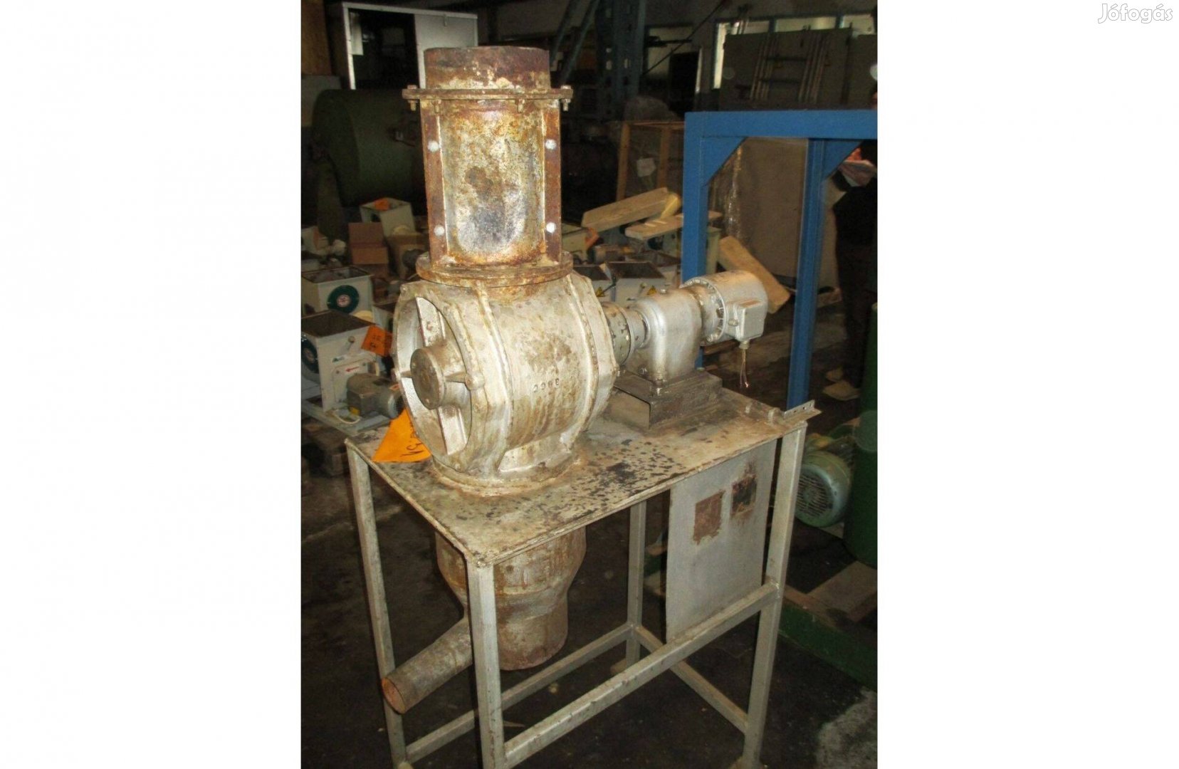 2961 - Cellás adagoló