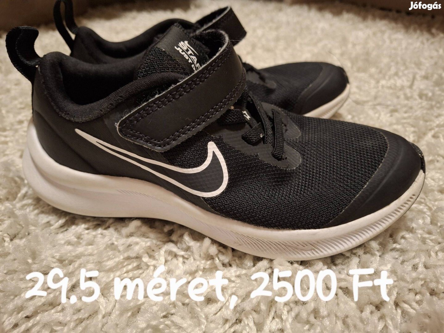 29.5es Nike cipő