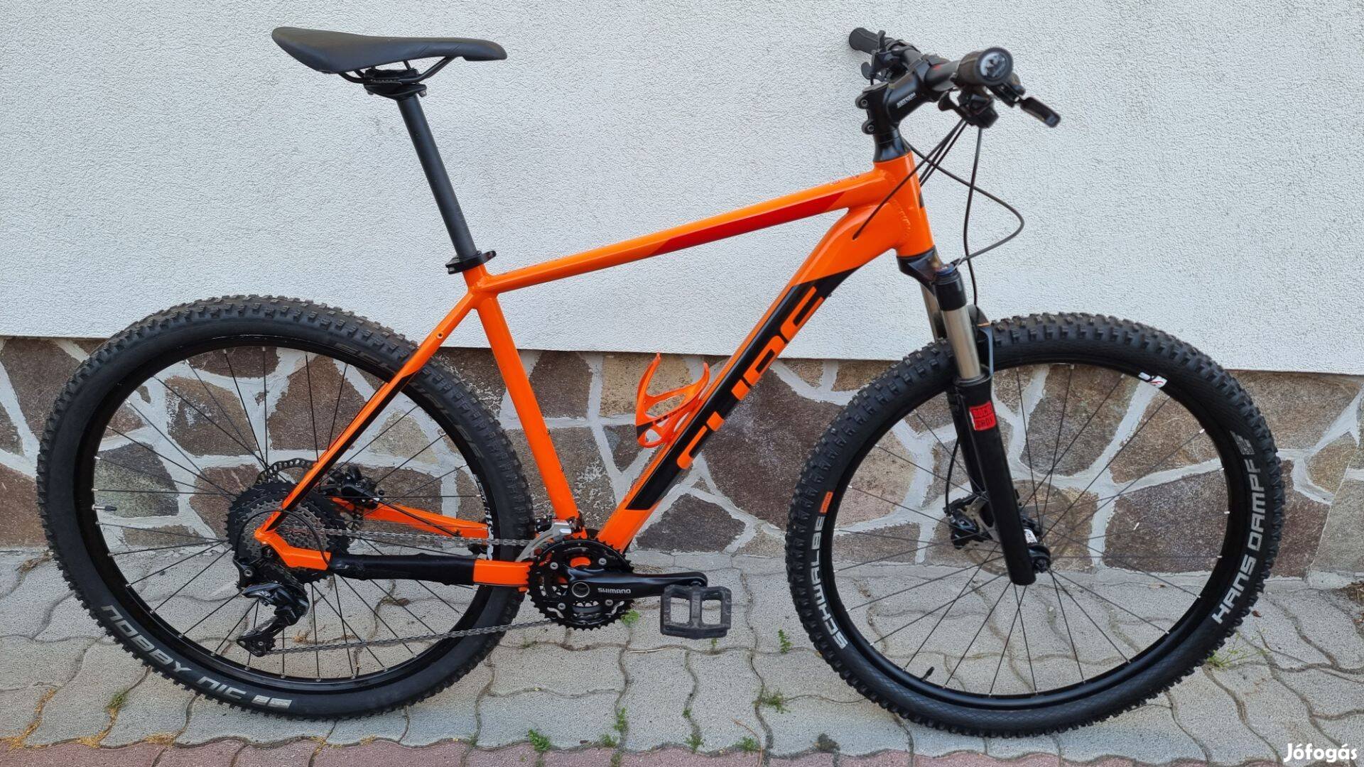 29" Cube Acid RS Judy XT 3x11 vázméret XL