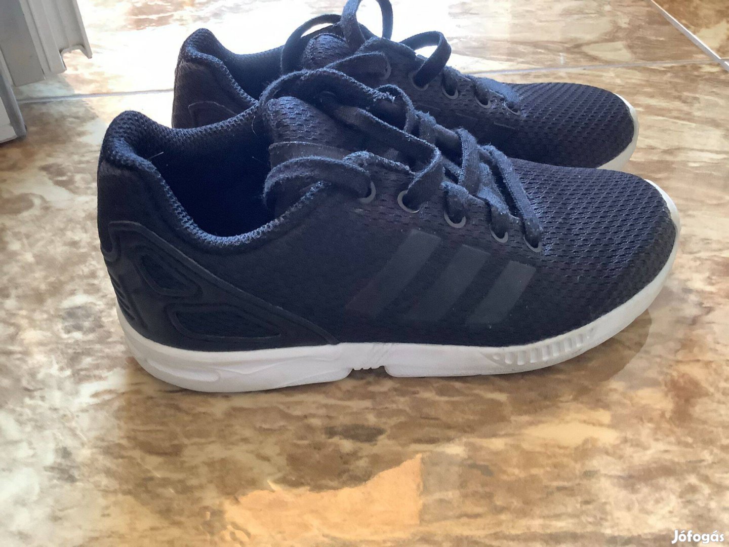 29 adidas fekete cipő 17.5 cm bth